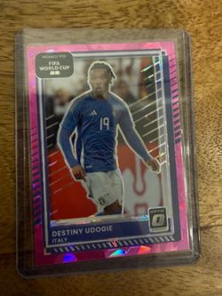 2025-26 Donruss Optic World Cup Purple Mojo 25/25  #121 DESTINY UDOGIE Italy