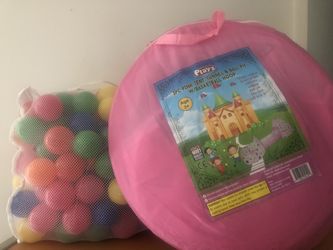 Playz Tent, Crawl Tunnel and Ball Pit