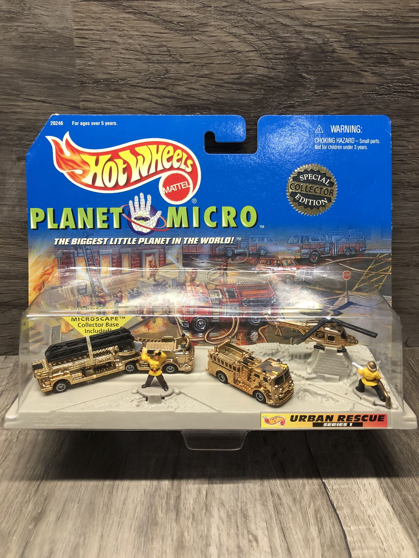 Vintage Planet Micro Gold Special Collector Edition Hot Wheels