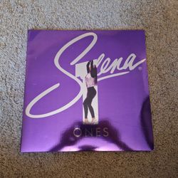 Selena Vinyl With Poster