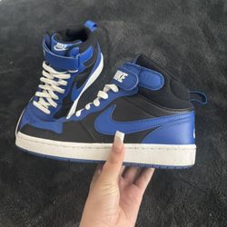 Blue Nike Jordans Size 5.5