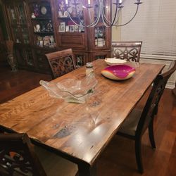 Large Dining Table & Chairs 