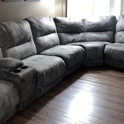 Sectional Couch 