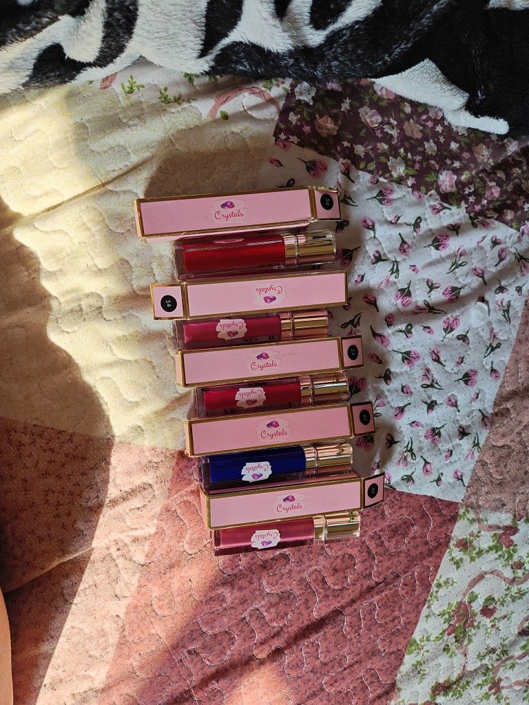Lipsticks 