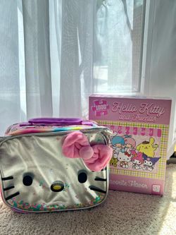 Hello kitty lunch pale and puzzle