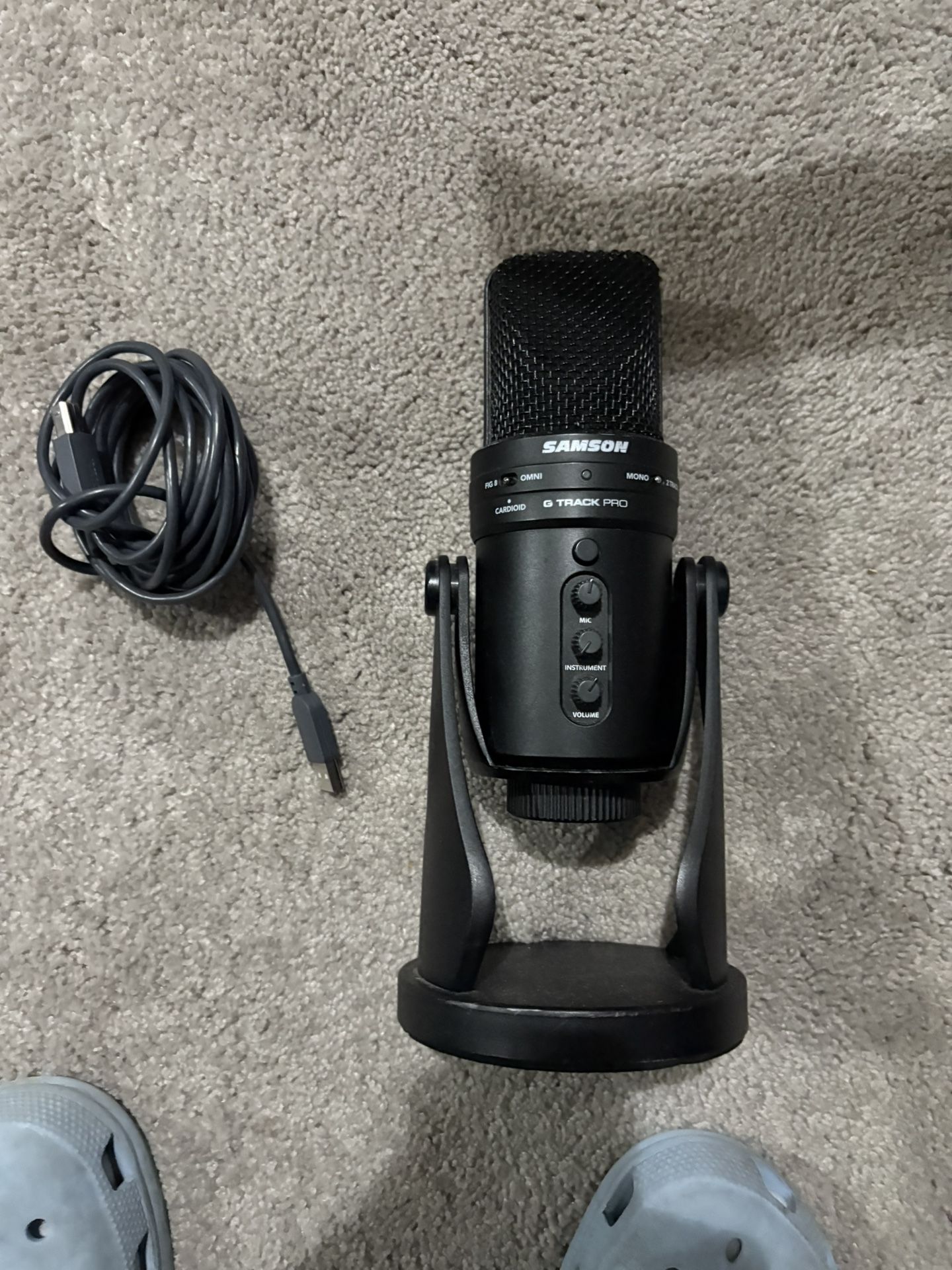 Samson G-Track Pro Microphone