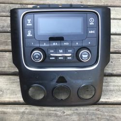 2013 RAM 2500 Stereo