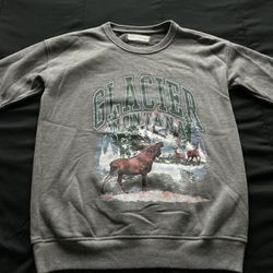 Abercrombie Kids Glacier Montana Sweatshirt (Size 13/14) – Great Condition!