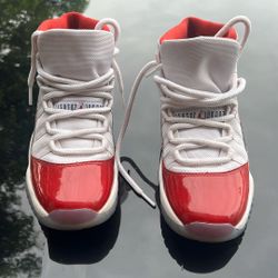 Red And White Jordans Youth