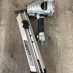 Metabo NR90AE(S1) 3-1/2” Strip Nailer