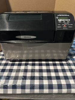 Bread Machine, Zojirushi, Model BB-CEC20