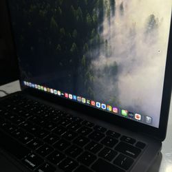 Macbook M1 2020