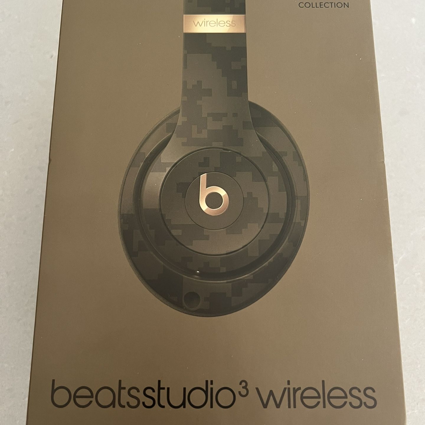 Beats Studio 3 Wireless Headphones Camo Collection for Sale in