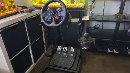 Logitech G9 20 PS5 steering wheel w/ shifter