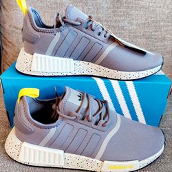 Size 8, 8.5, or 11.5 Men's - Brand New Adidas NMD_R1 Shoes 