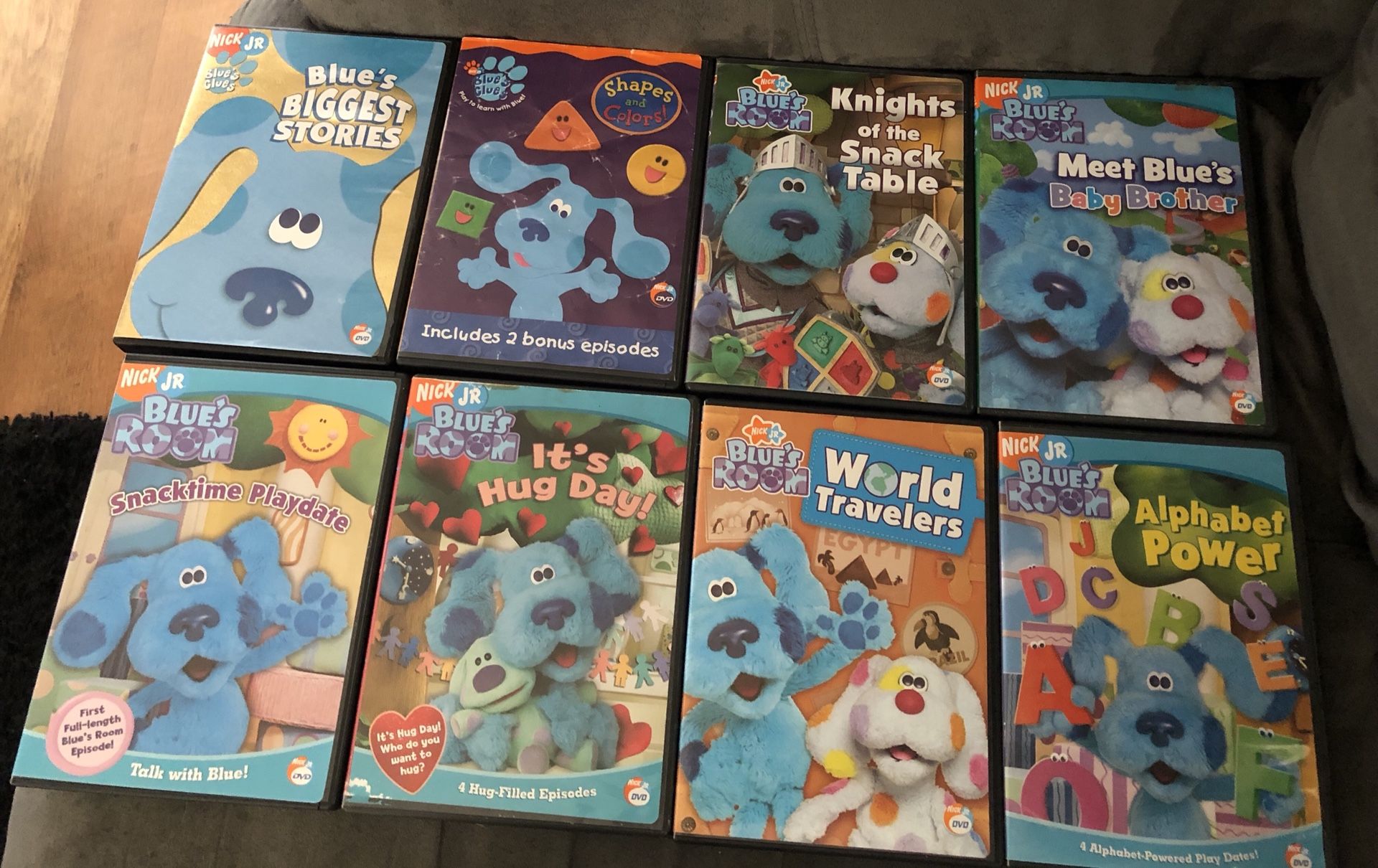 8 Blue’s Clues DVDs