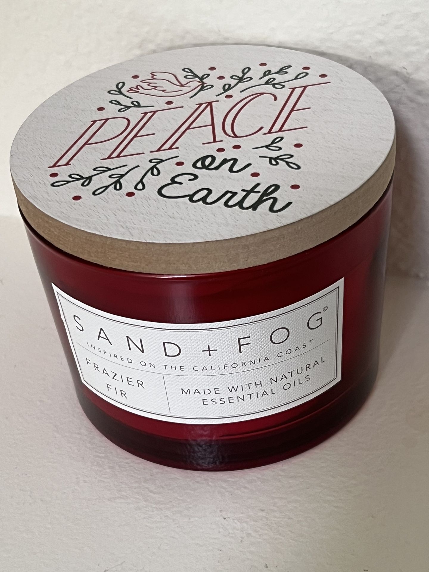 Sand And Fog 12 oz. Frazier Fir Candle - 2-Wick Peace On Earth Wood Lid