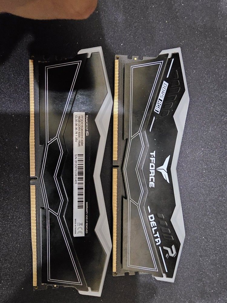 TEAMGROUP T-FORCE DELTA RGB DDR5 Ram 32GB (2x16GB) 6000MHz PC5-48000 CL30 Intel XMP 3.0 AMD Expo Compatible Desktop Memory Black