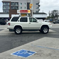 2003 Nissan Pathfinder