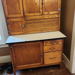 Kitchen Queen,  Kitchen Cupboard,