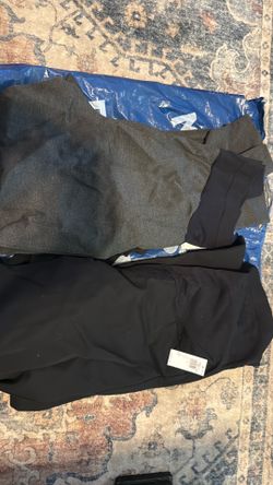 Set of two maternity pants new with tags old navy