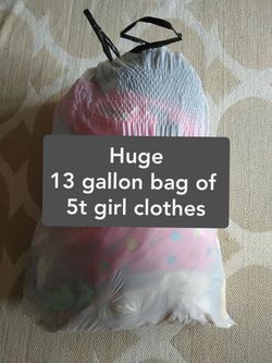 Large 13 gallon bag of 5t clothes for girl. Include Gap, cat and jack and other brands