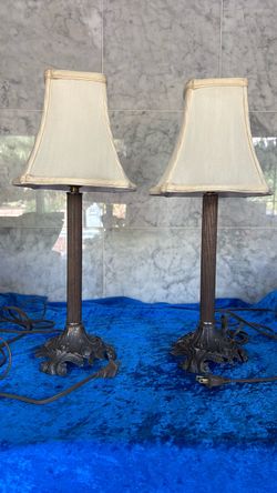 Vintage/antique metal cast table lamp pair