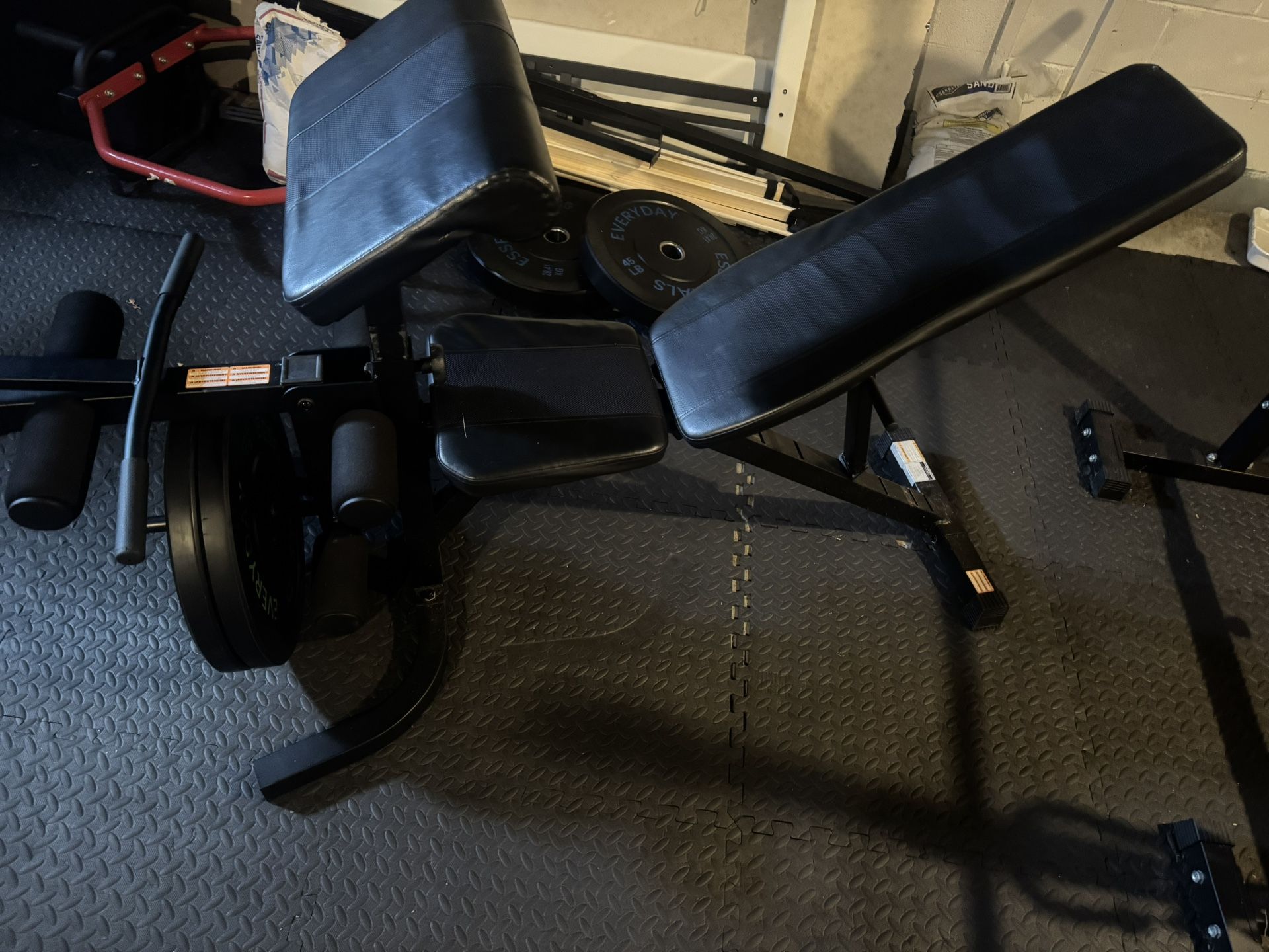 Exercise Bench With Leg Press And Preacher Curl