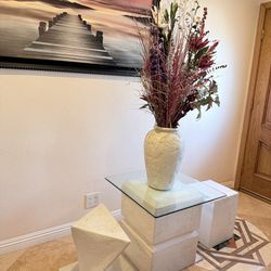 Nice/ Beautiful/  Coffee Table/ Entrances Tables/