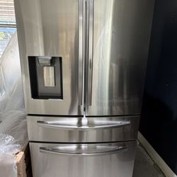 Samsung 27.8 cu ft Stainless 4 door French door refrigerator