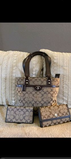 Vintage Coach Hampton  F13973  jacquard Canvas/ Leather purse with wallet + checkbook cover