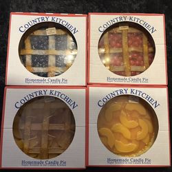 10” COUNTRY KITCHEN 4 WICK PIE CANDLES 4 TOTAL  ( APPLE PEACH CHERRY BLUEBERRY )