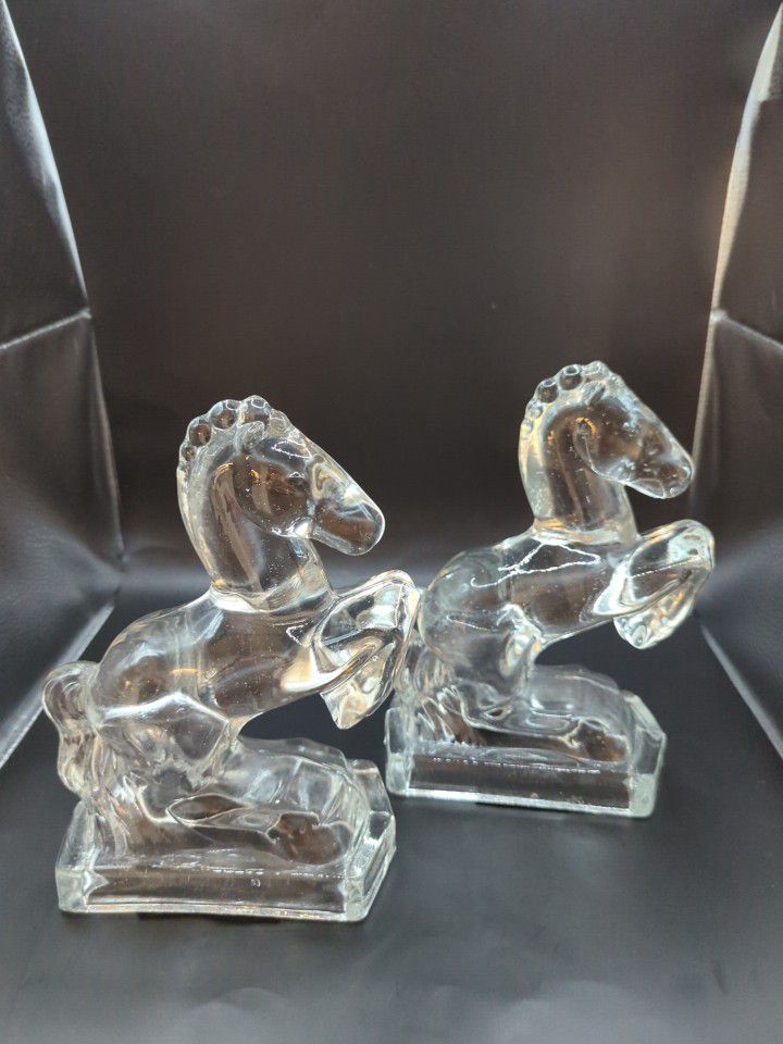 Pair Of Vintage LE Smith Glass Horse Bookends 
