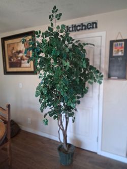8 ft Artifical Tree