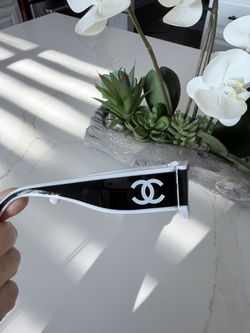 Chanel Sunglasses 😎 $150