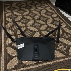 Nighthawk WiFi Router 