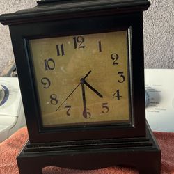 Clock 🕰️  AA Batteries 