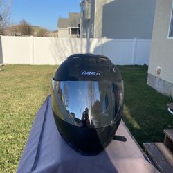 medium motorcycle helmet