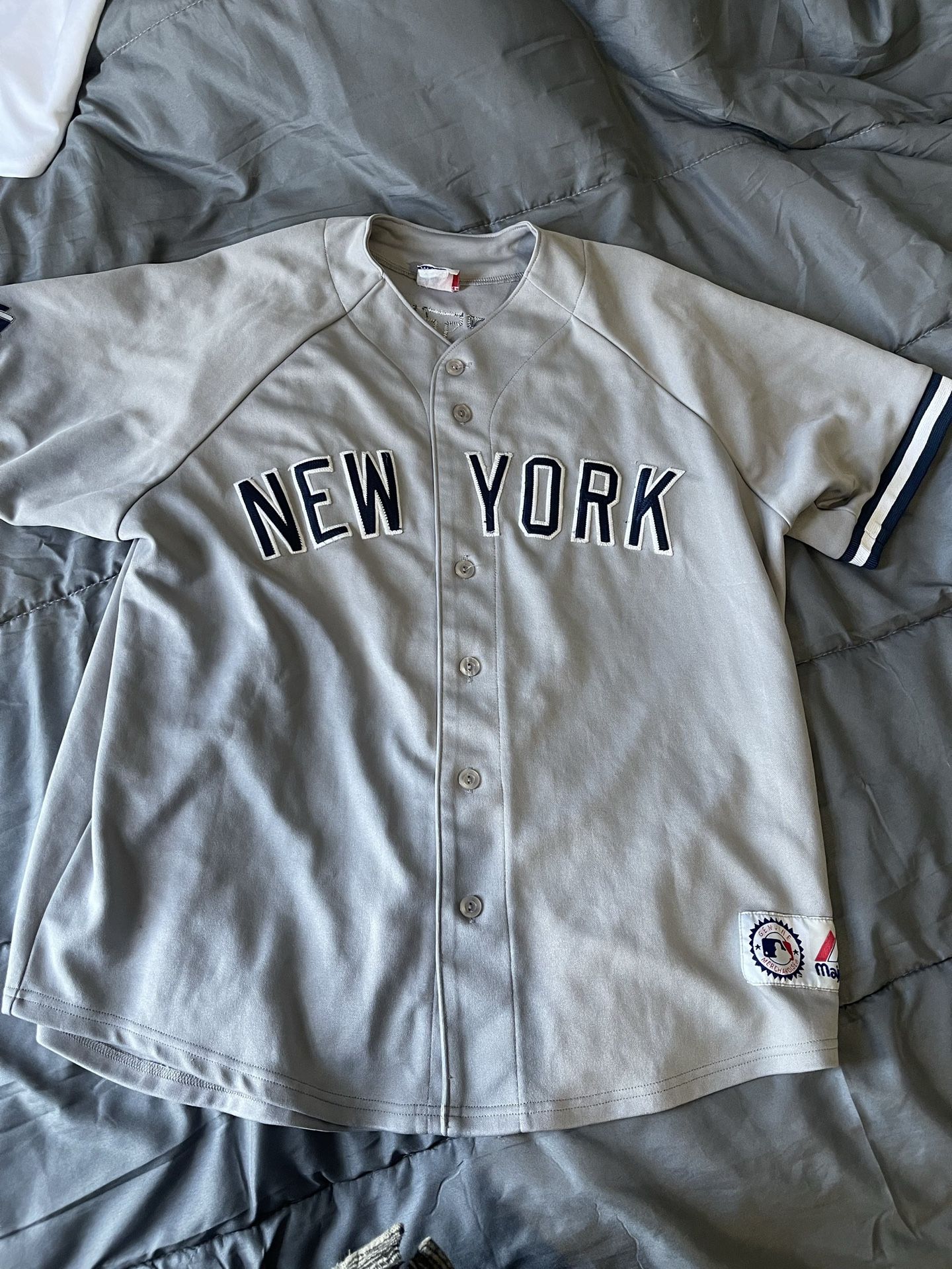 Yankee Jersey - Jeter Authentic
