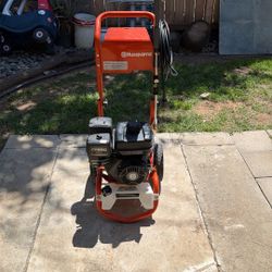 Husqvarna 3200 Psi  Gas Pressure Washer 