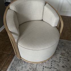 Swivel chair