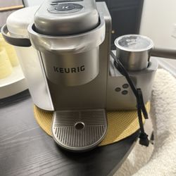 Keurig Coffee Machine With Frother 