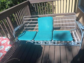 Vintage Wrought Iron  seats 3