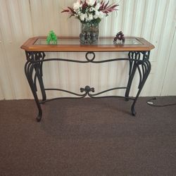 Beautiful Entrance Table 