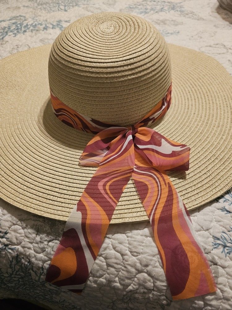 Floppy Beach Hat