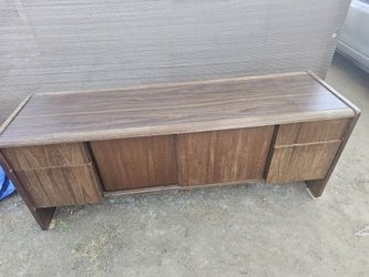 Anderson Mid Century Modern
