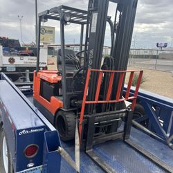 Toyota Forklift 