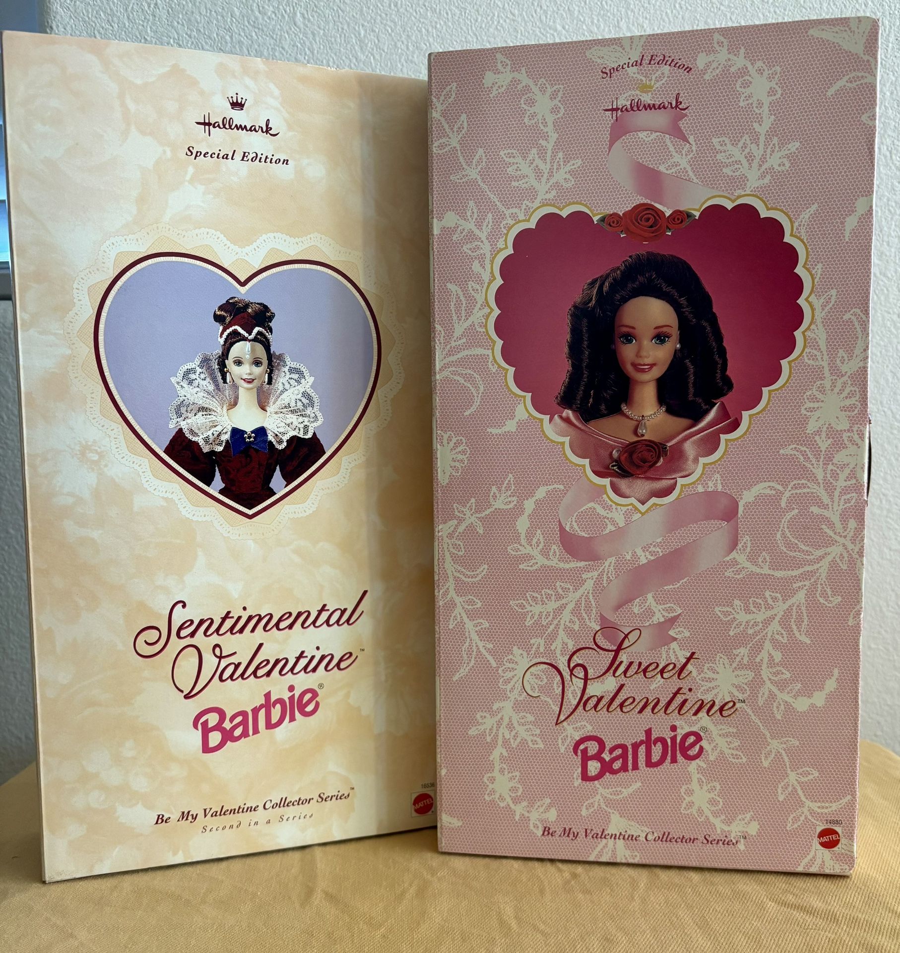 Lot of 2 Collector Barbies - Valentines duo for Hallmark - Mattel