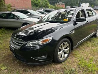2011 Ford Taurus