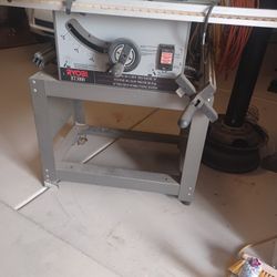 Ryobi BT 3000 10in Table Saw